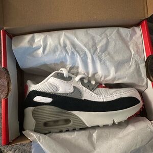Nike Kids Air Max 90 White and Black Sneakers